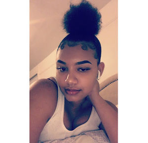 Meet your Posher, Maria de los angeles